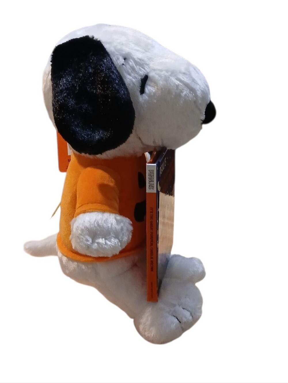 Peanuts -Plush Snoopy With Halloween Tee shirt & 25 Page, The Great Pumpkin book - Picture 3 of 10